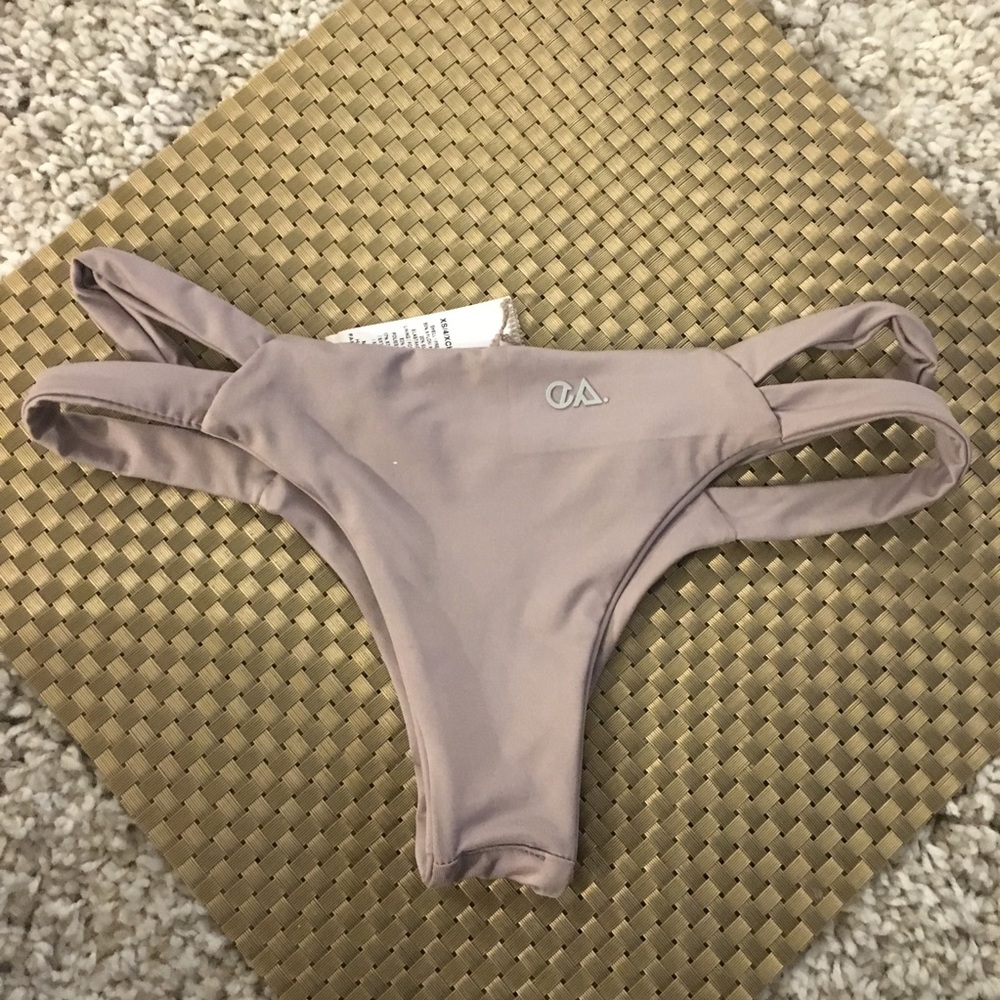 Vitamin a swimwear sz xs
